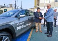 MINEM suscribe convenio con Toyota para promover beneficios de la movilidad eléctrica en entidades del Estado